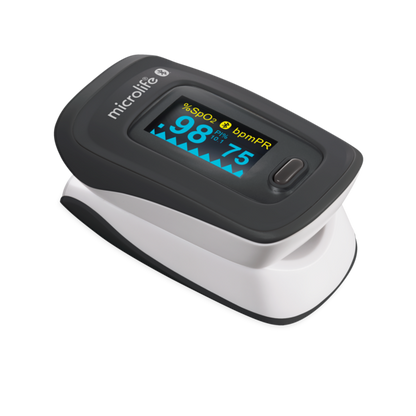 Fingertip pulse oximeter.