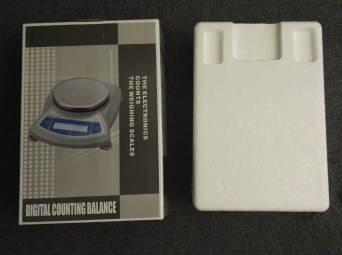 Laboratory Balance Scale - BALANCE ELECTRONIC CHINA - 2000x0.1G | Professional Laboratory Equipment | Scientific Supplies