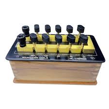 RESISTANCE BOX PLUG TYPE 10 OHMS | Professional Laboratory Equipment | Scientific Supplies